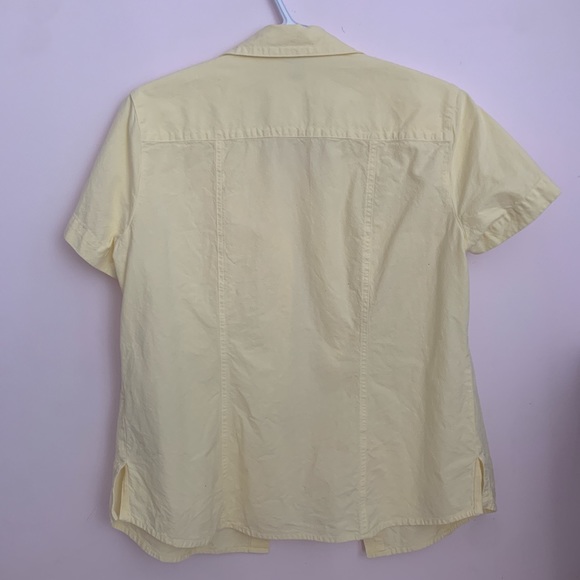Light Yellow Button Down 💛 - Picture 3 of 3